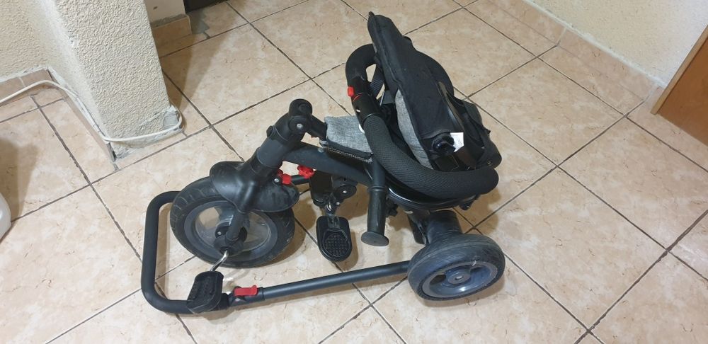 Tricicleta multifuncțională