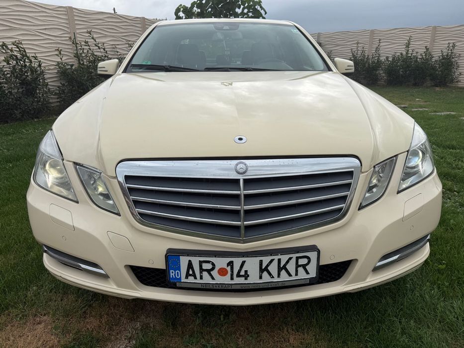 Mercedes E 220 W212 Automatic Xenon Masaj in scaune