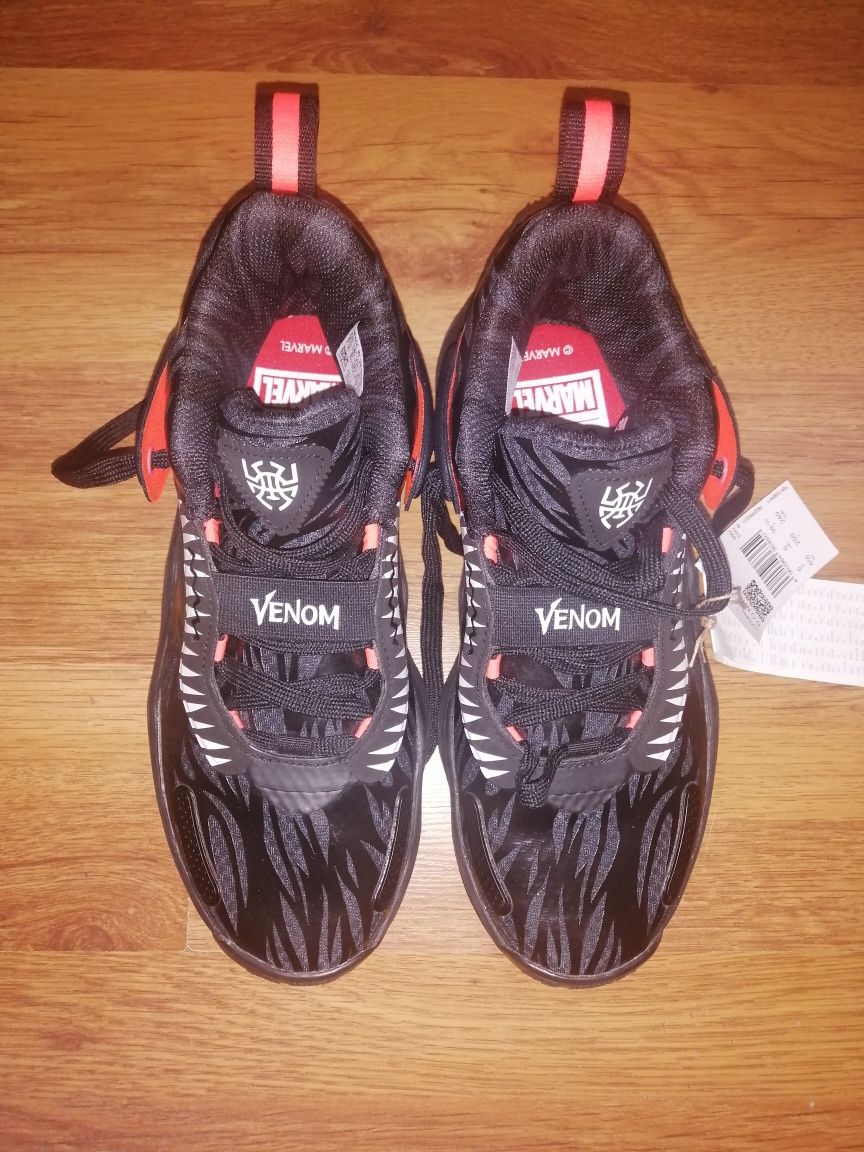 Оригинални обувки Adidas Venom