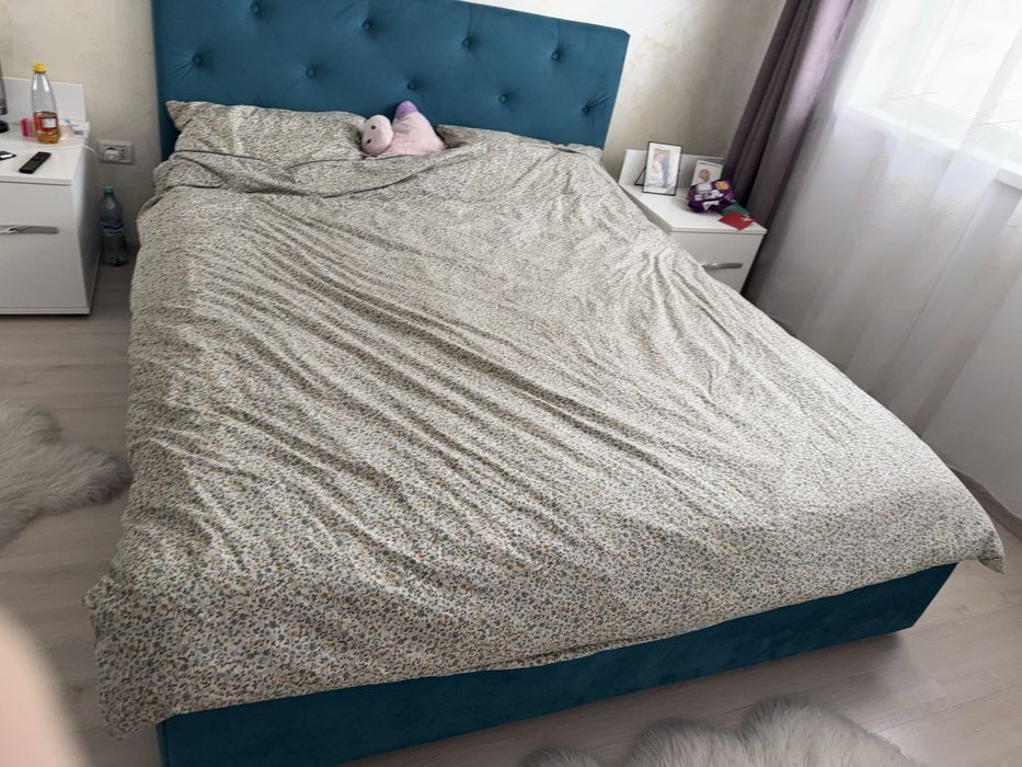 Pat dublu cu tot cu saltea 160*200