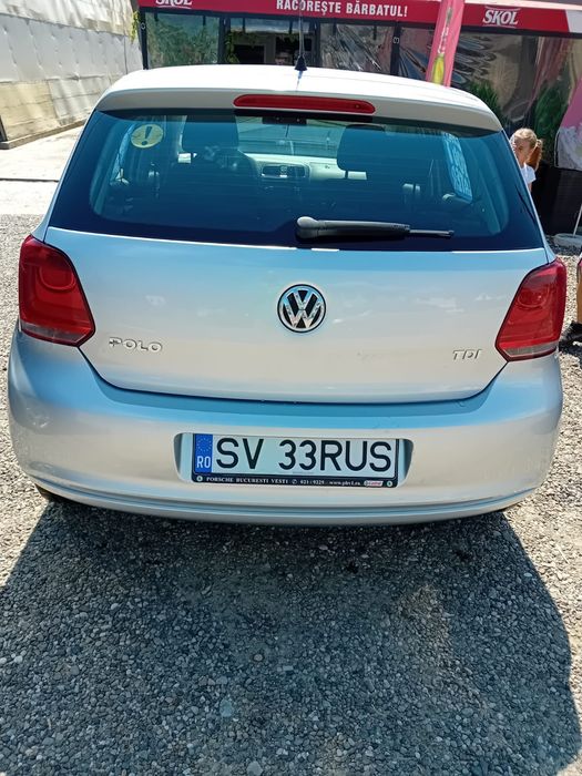 Vând Volkswagen polo