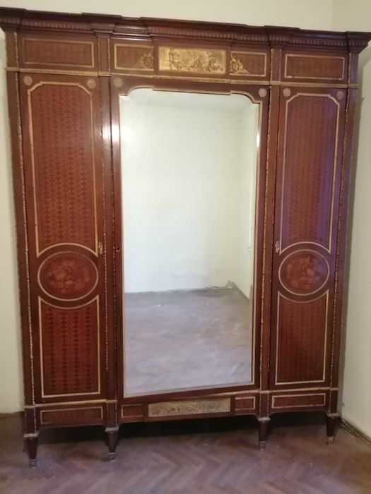 Mobilier Vintage Antique familiei Callimachi