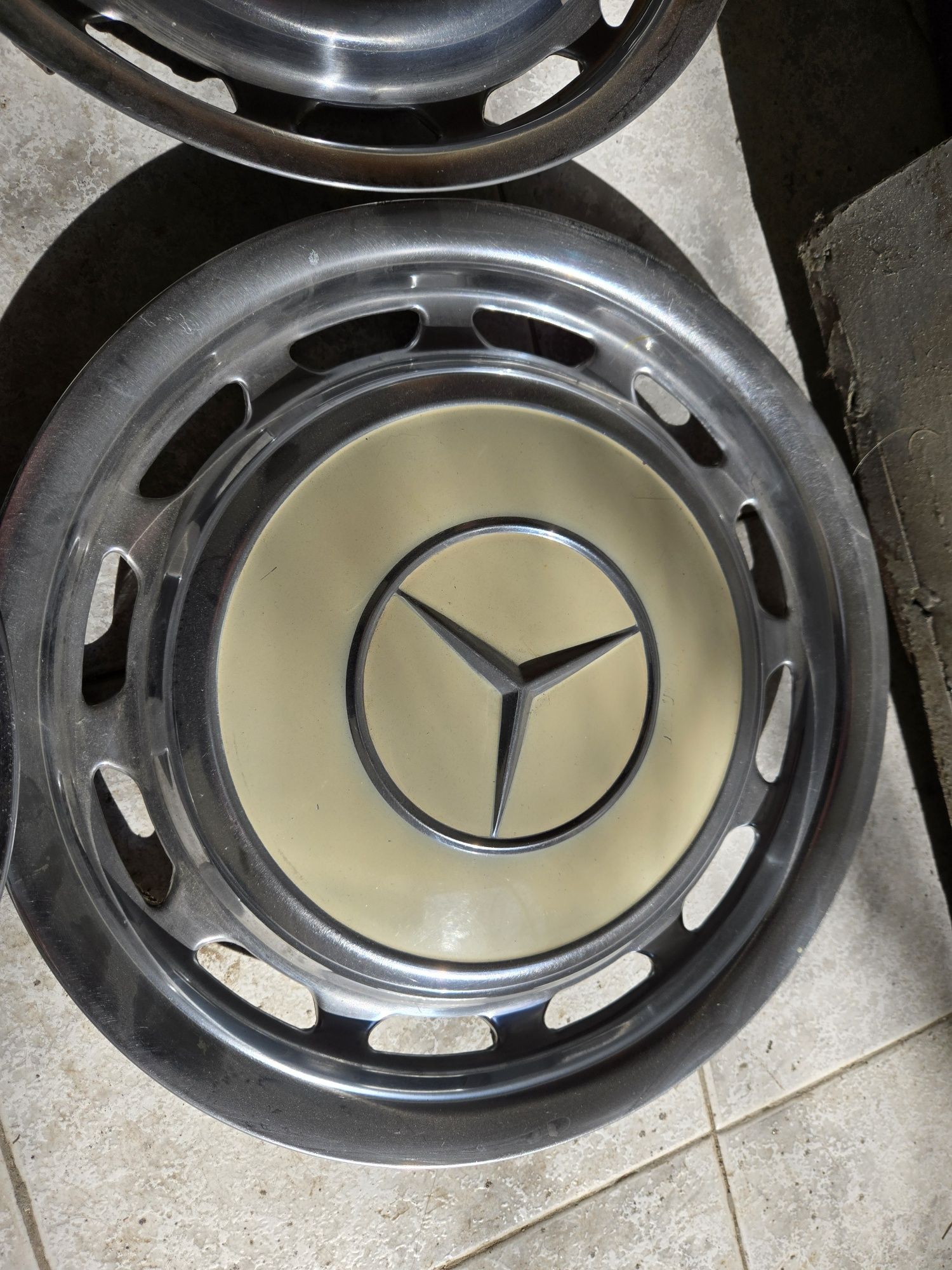 Тасове Mercedes 14 цола.