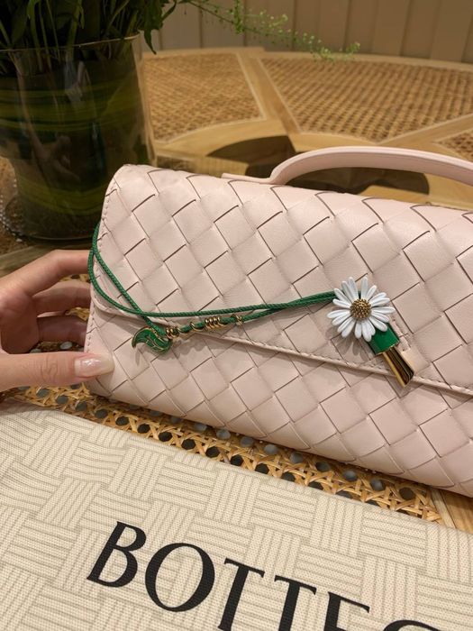 Geanta Bottega Veneta Clutch