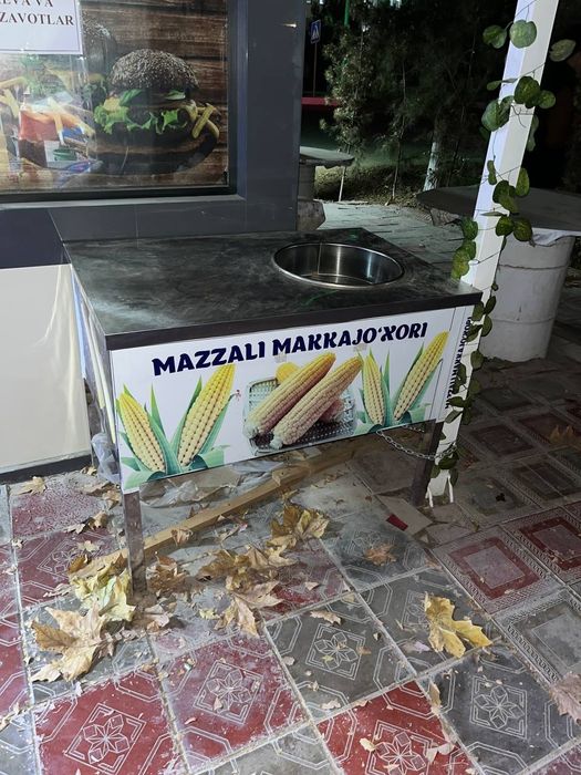 Kukuruz qiladigan aparat