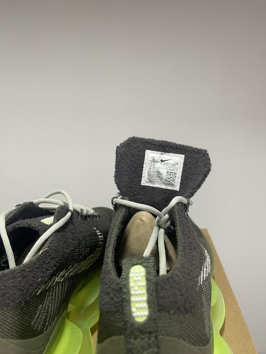 Nike Air Max Scorpion Volt