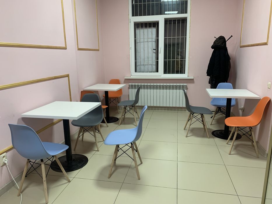 Продам стол и стулья