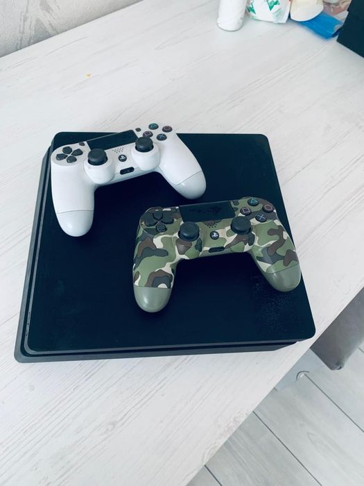 Продается PS 4, ПС4