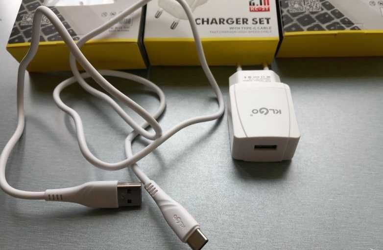 Универсално зарядно KLGO KC-2T, type C, fast charger+high speed кабел