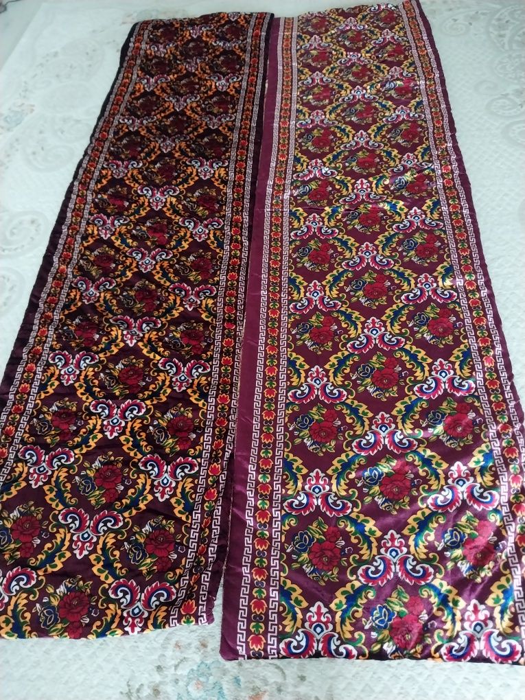 Продам Көрпе 2шт 2м80см×80см по6000тг.