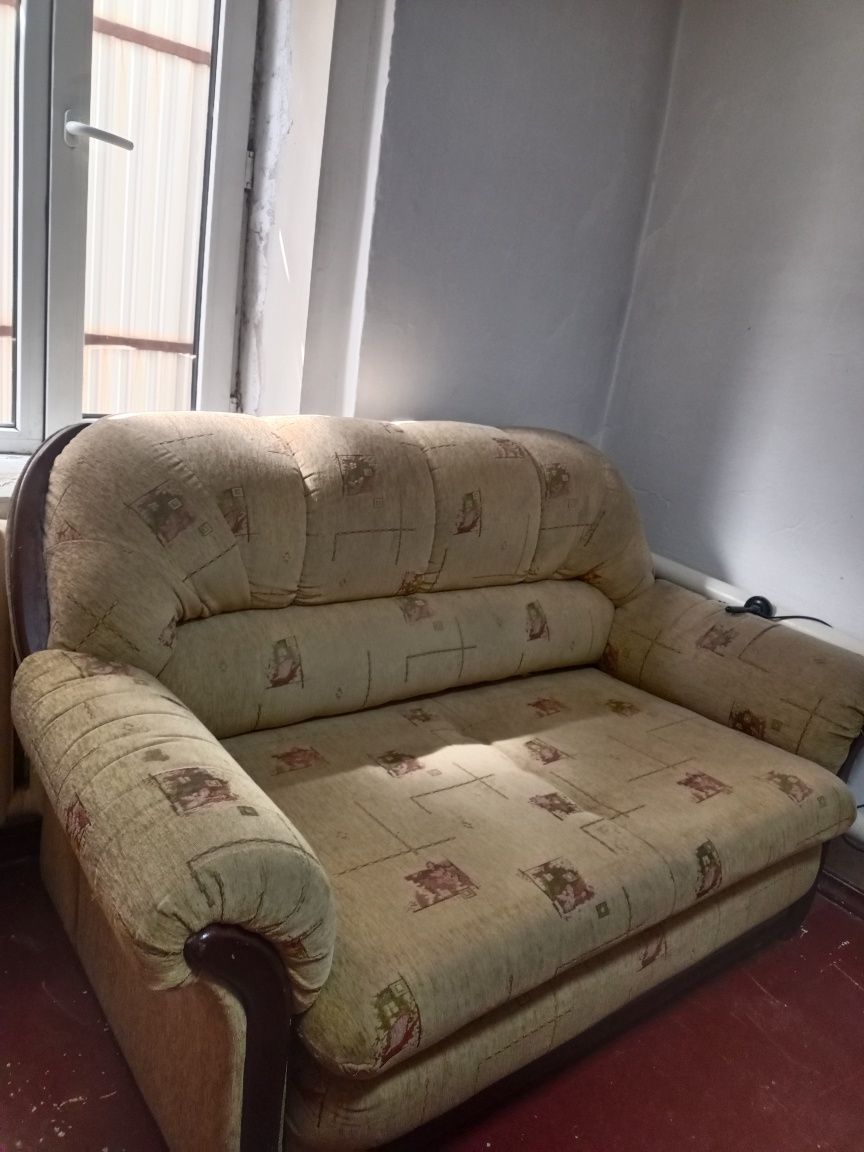 Продам диван софа