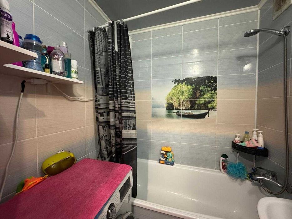 Продам 2 комнатную квартиру дом ТД Ажара