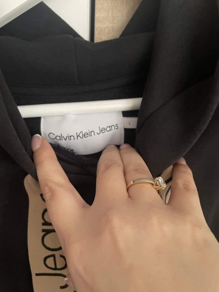 Оригинална рокля Calvin Klein Р-р М-Л