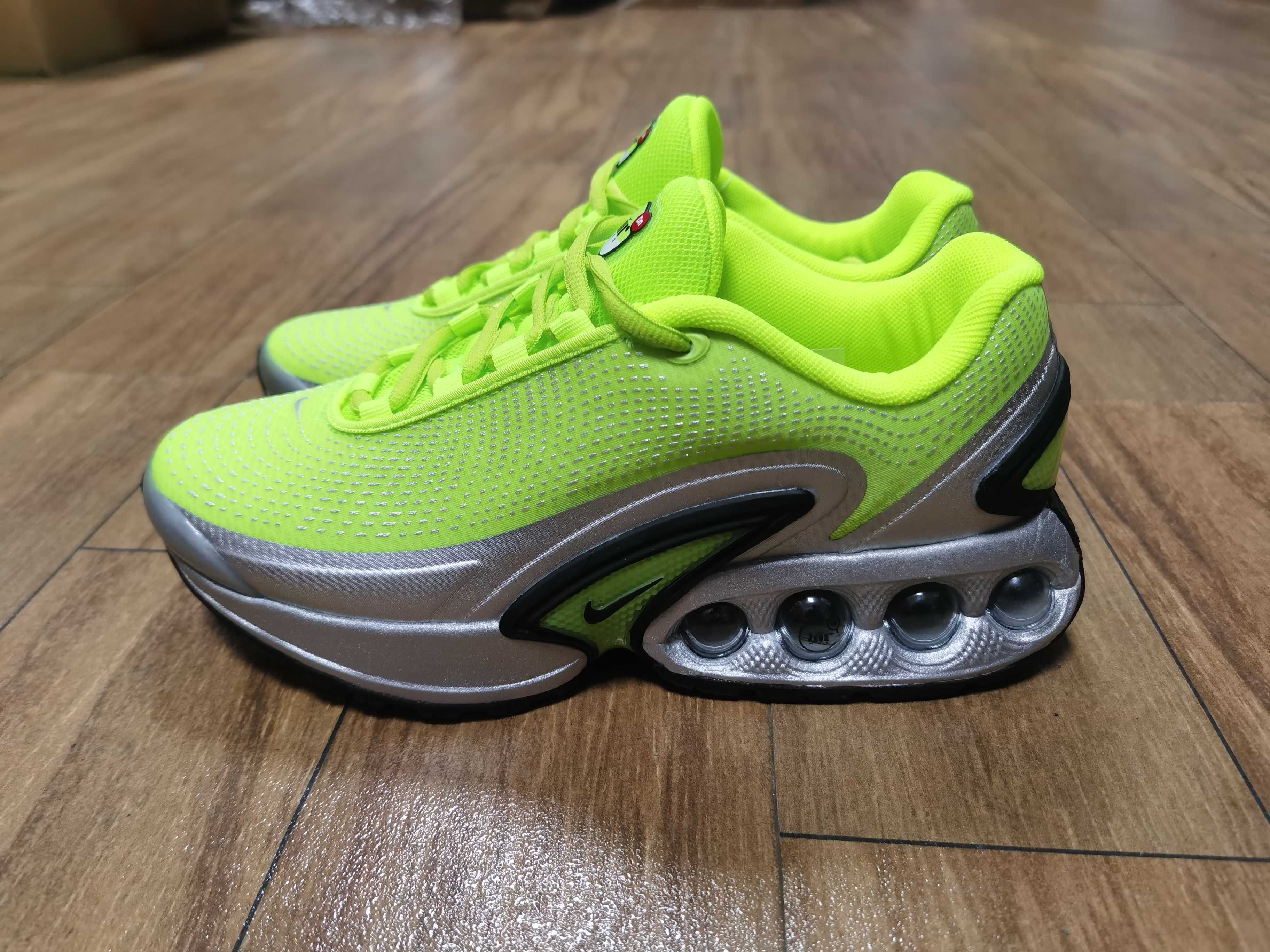 Нови дамски маратонки Nike Air Max DN black налични 38,39