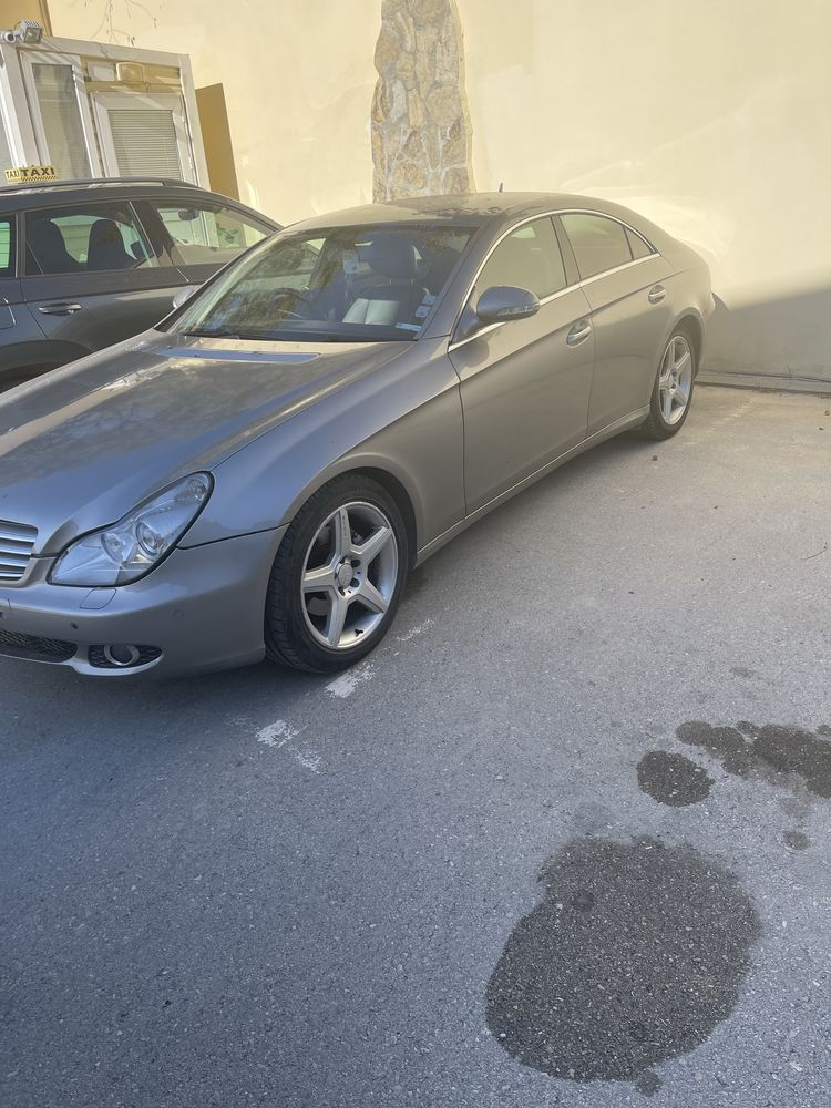 Продавам CLS 320 регистрирана