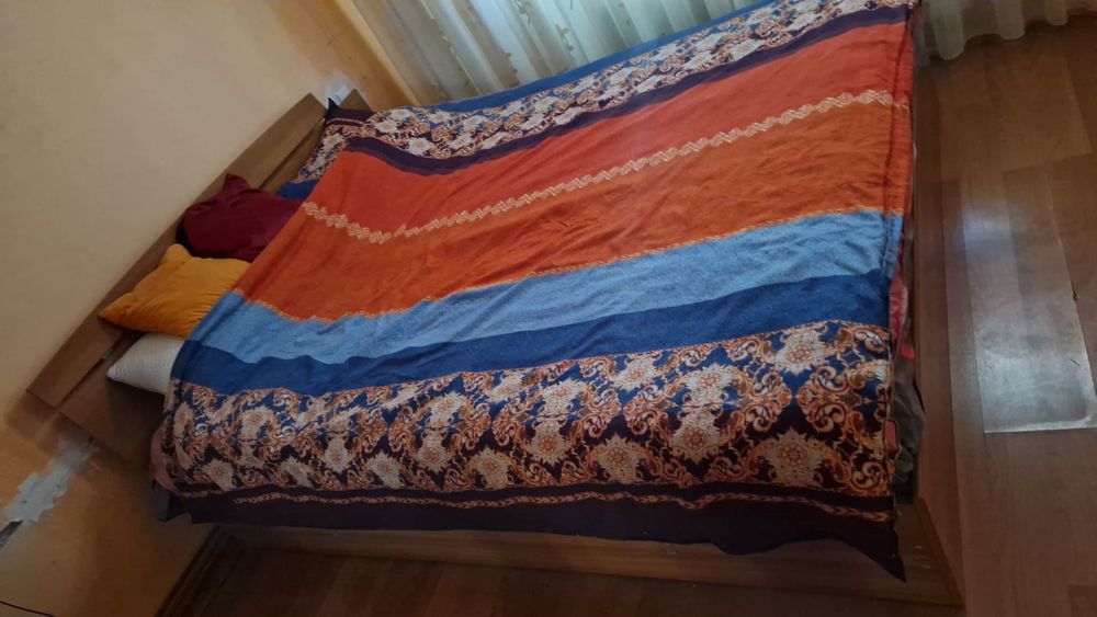 Vand pat dublu fara saltea