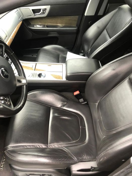 Jaguar XF Sportbrake - Premium Luxury - motor Ford !!