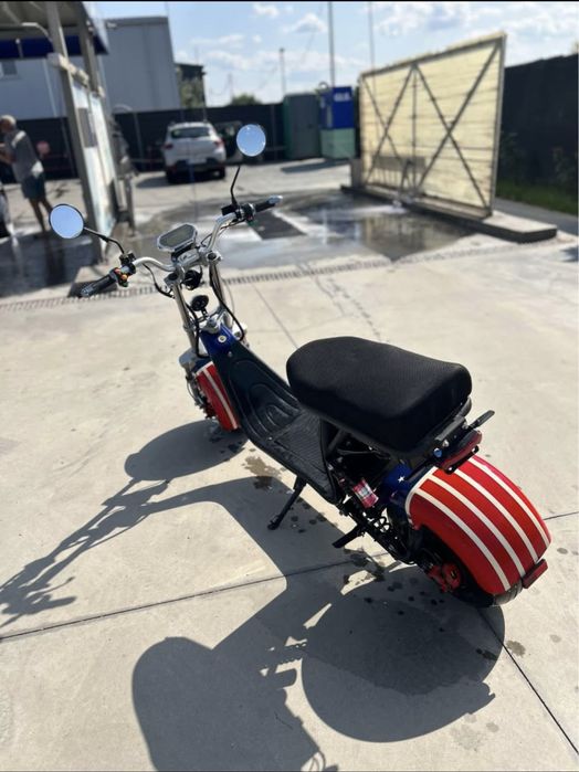 Vand scuter electric