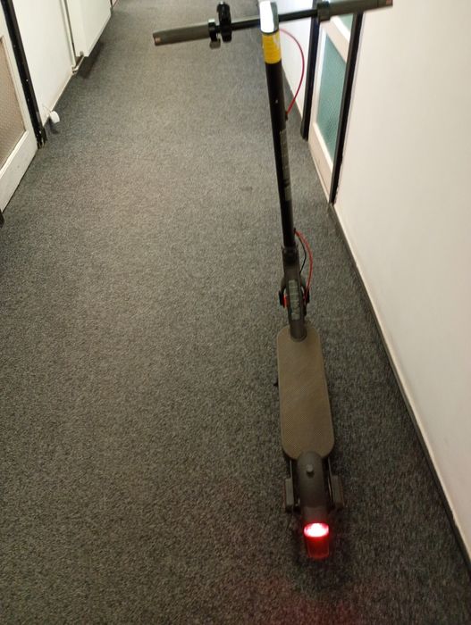 Trotineta electrica Xiaomi scuter 4 gen 2