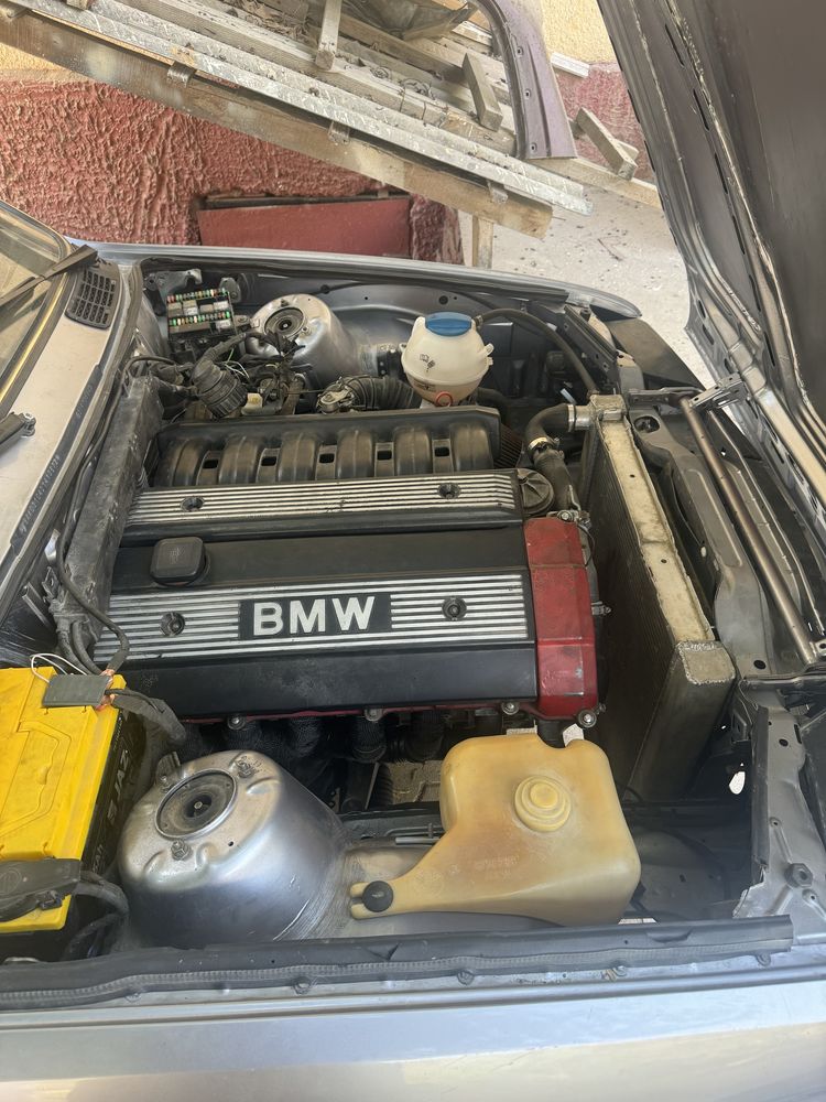 Bmw E 30 sotiladi Mator M50