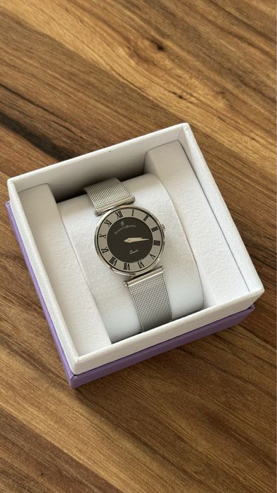 Продам часы женские