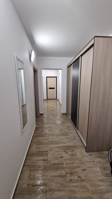 Închiriez apartament ultracentral în regim hotelier