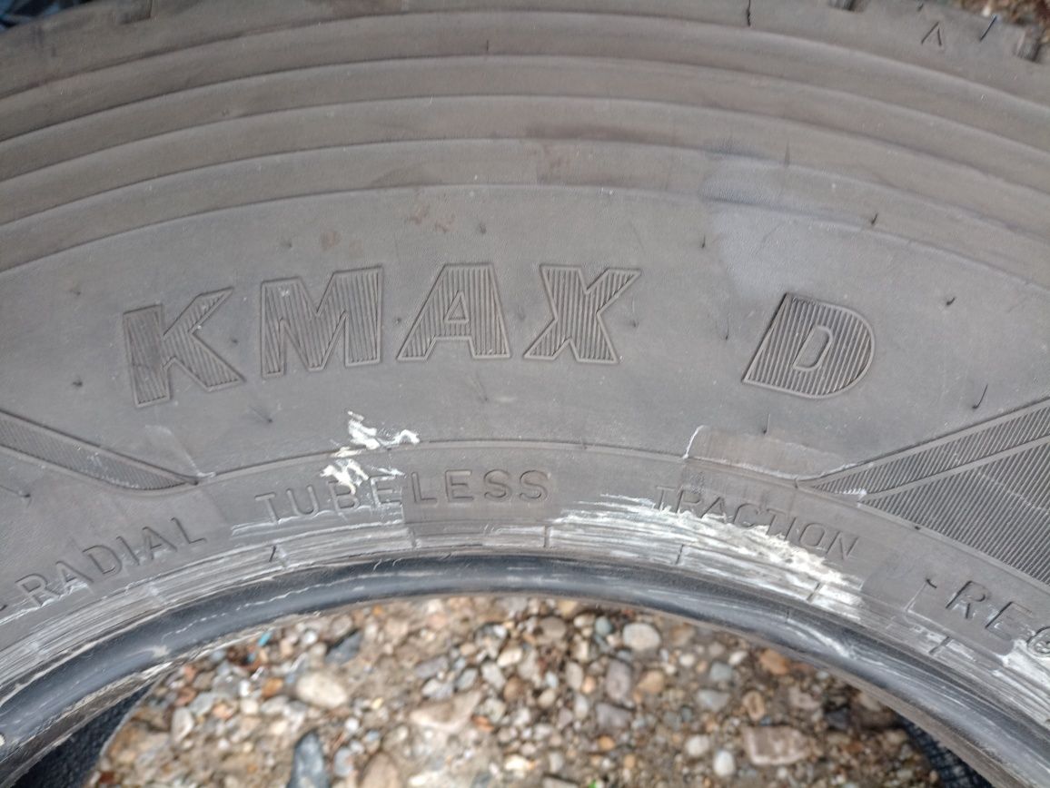 4 anvelope Goodyear 285/70 R19,5 dot 1421