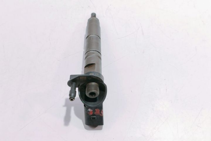 Injector  3.0 cdi A6420701387 / 0445115064 / 071026 / S6MUD33 Mercede