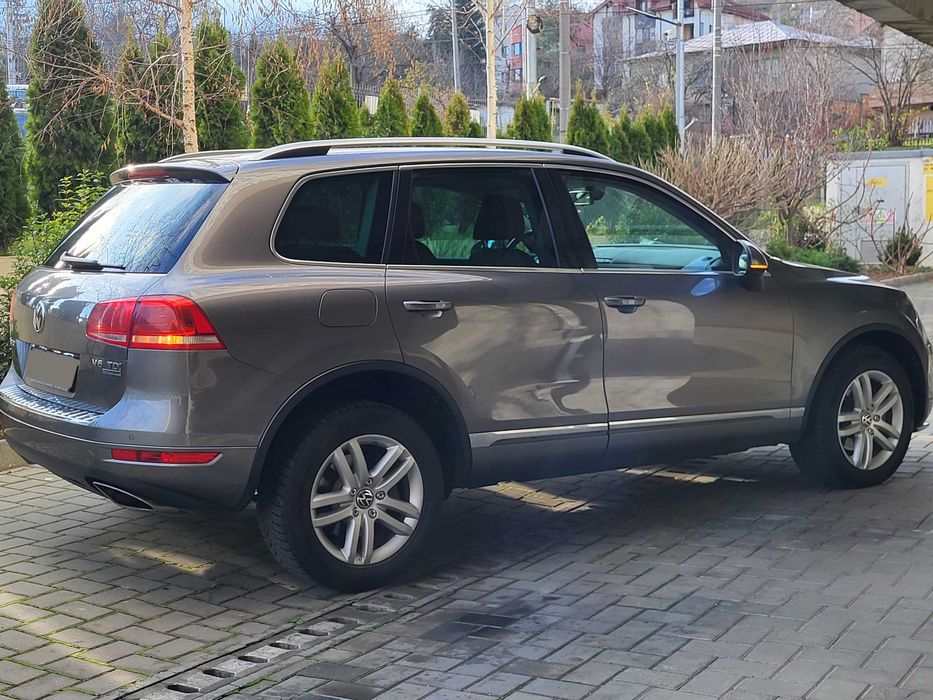 Touareg 7P 2013  204cp 4x4