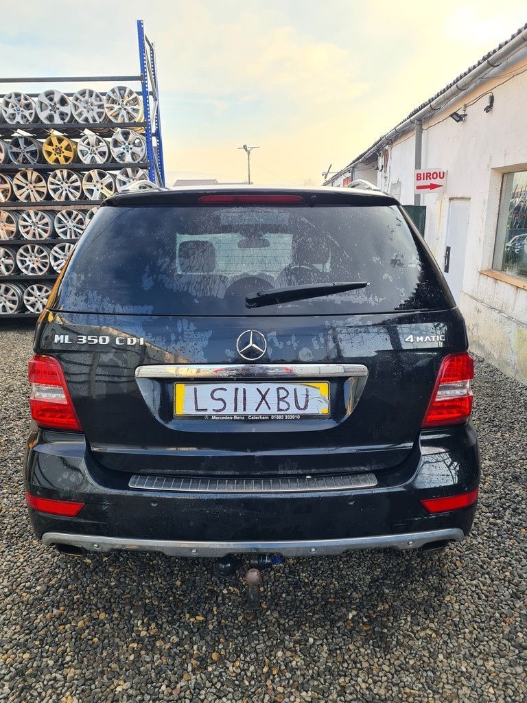 Capota Mercedes ML W164 Facelift 2005 - 2008 SUV 4 Usi NEGRU (820)