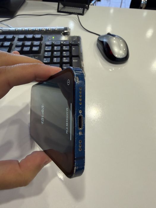 Iphone 12  functional