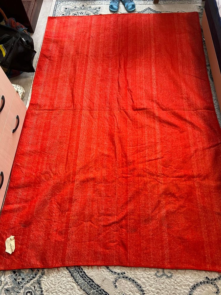 Продам одеяло-покрывало новое с этикеткой размер 215×140 см
