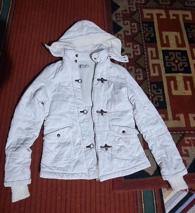 Qizlar kurtkasi 14 yosh atrofida