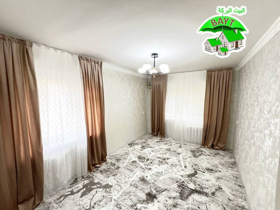 . РАЗДЕЛКА,Чиланзар 23 Квартал, 2\3\5, Продаётся Квартира