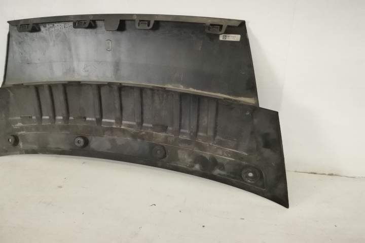 Орнамент Декоративна Лайсна Спойлер Задна Броня Оригинален В Добро Със