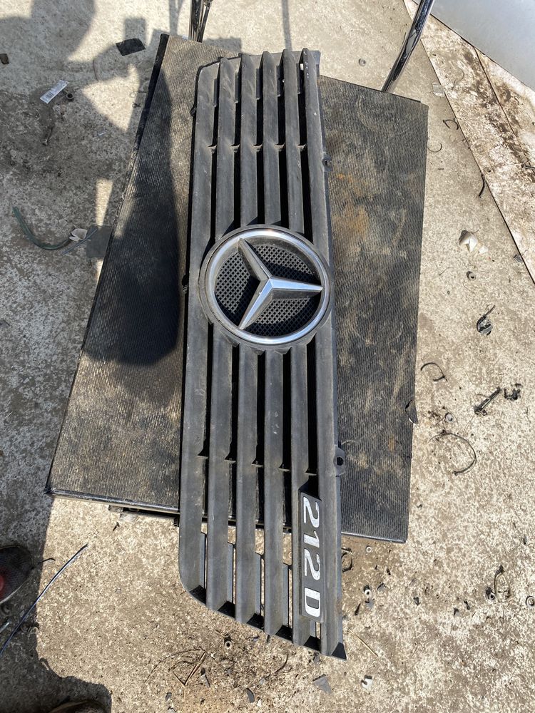 Grila radiator Mercedes sprinter 1996-2000