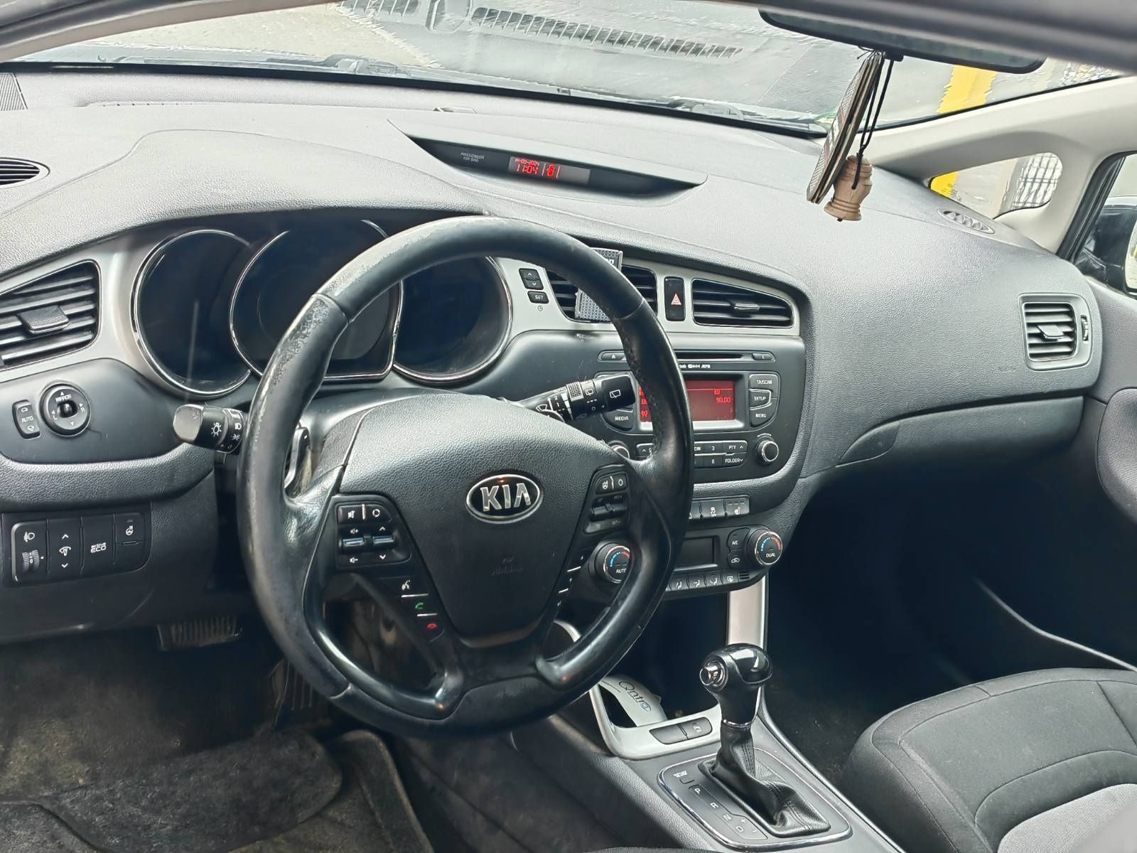 Kia Ceed 1.6 d 125 коня