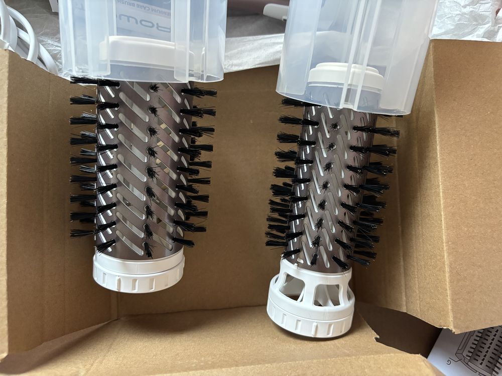 Сешоар Маша ROWENTA BRUSH CF9520