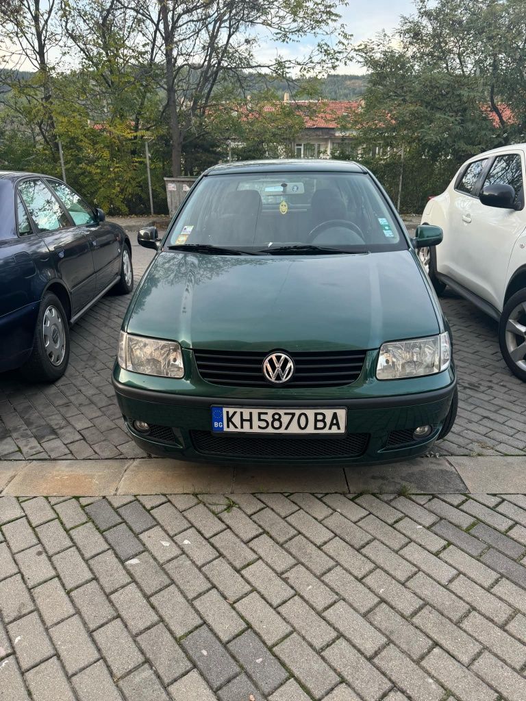 Volkseagen POLO 1.4 Бензин