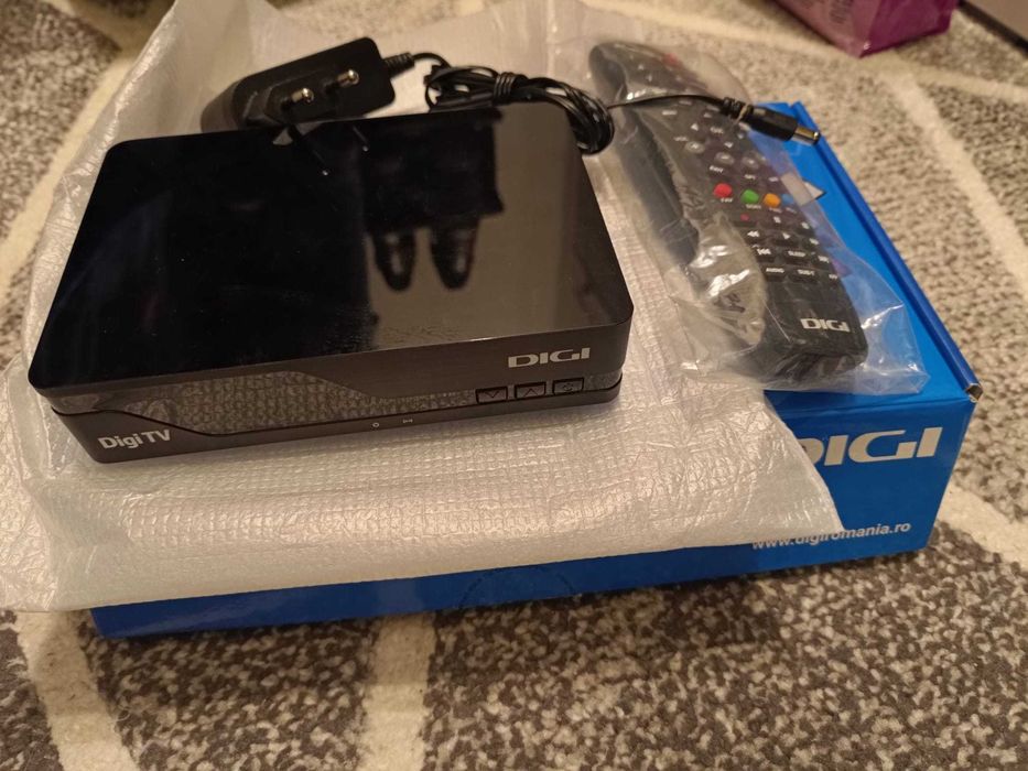 Receptoare Digi Satelit Noi