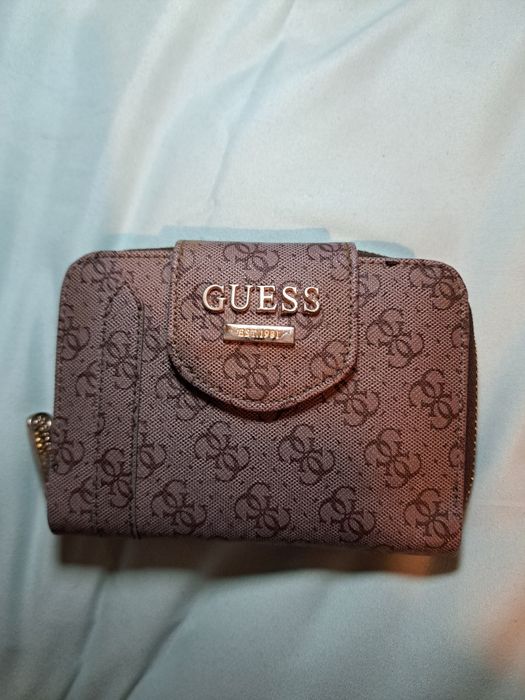 Портмоне Guess..