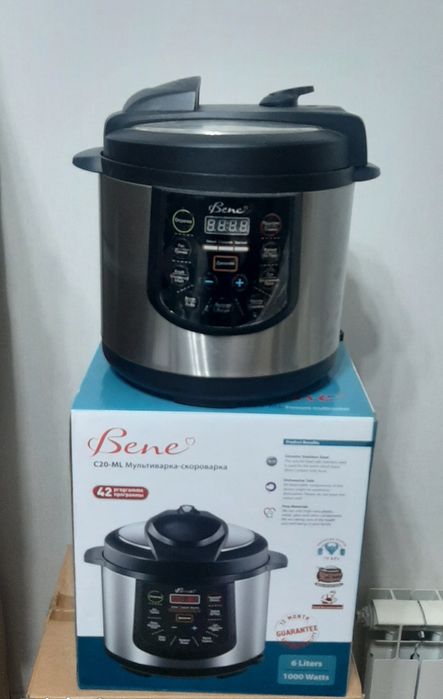 Мультиварка  новая  на  5  литров, отлично  готовит