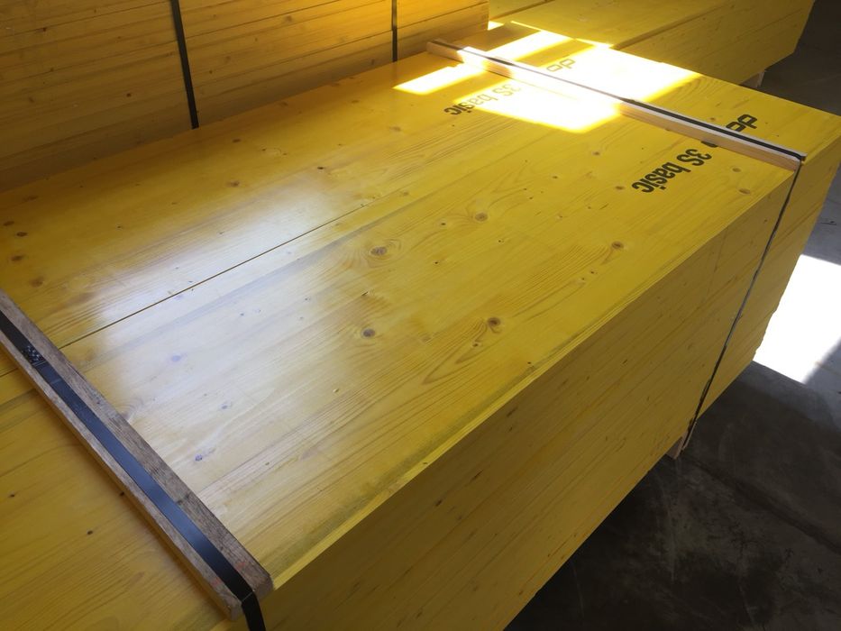 Продават се кофражни платна