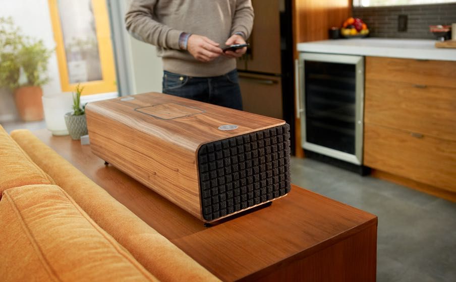 boxa activa JBL 300W