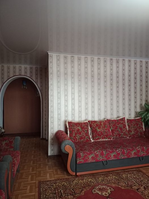 Продам двухэтажный коттедж.