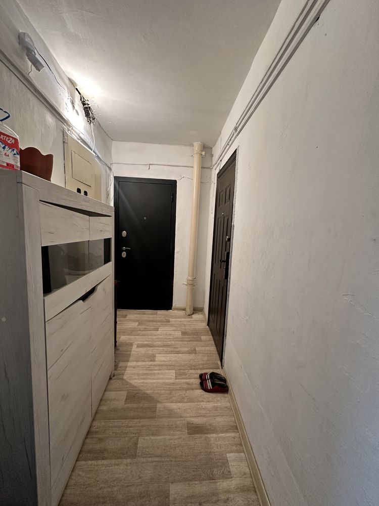 3-х ком на 3 этаже в 7 мкр, кухня 11,5 м2
