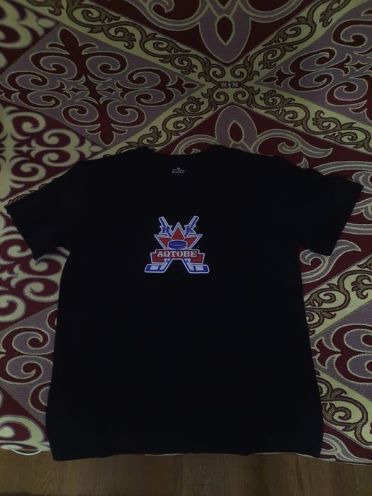 Продам футболку Хк Актобе и сборной Казахстана