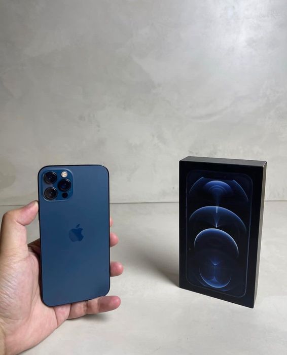 Iphone 12 pro sotiladi 340$