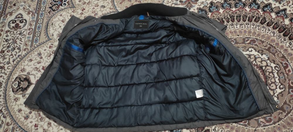 Куртка мужская в хорошем состоянии