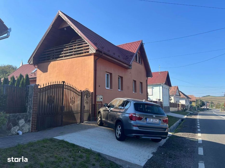Casa de vanzare in Blajel